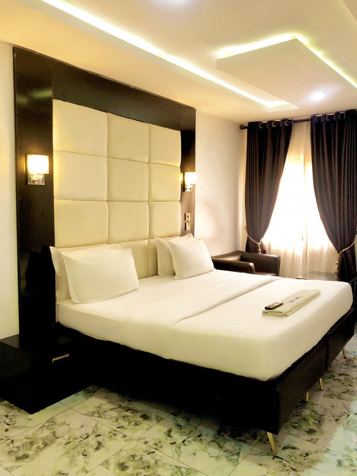 Royal room